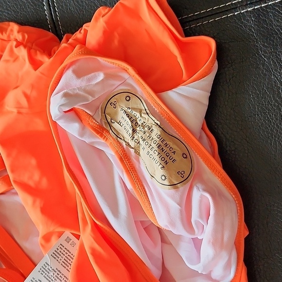 YOU DI AN one-piece swimsuit (new with tags) - Picture 7 of 10